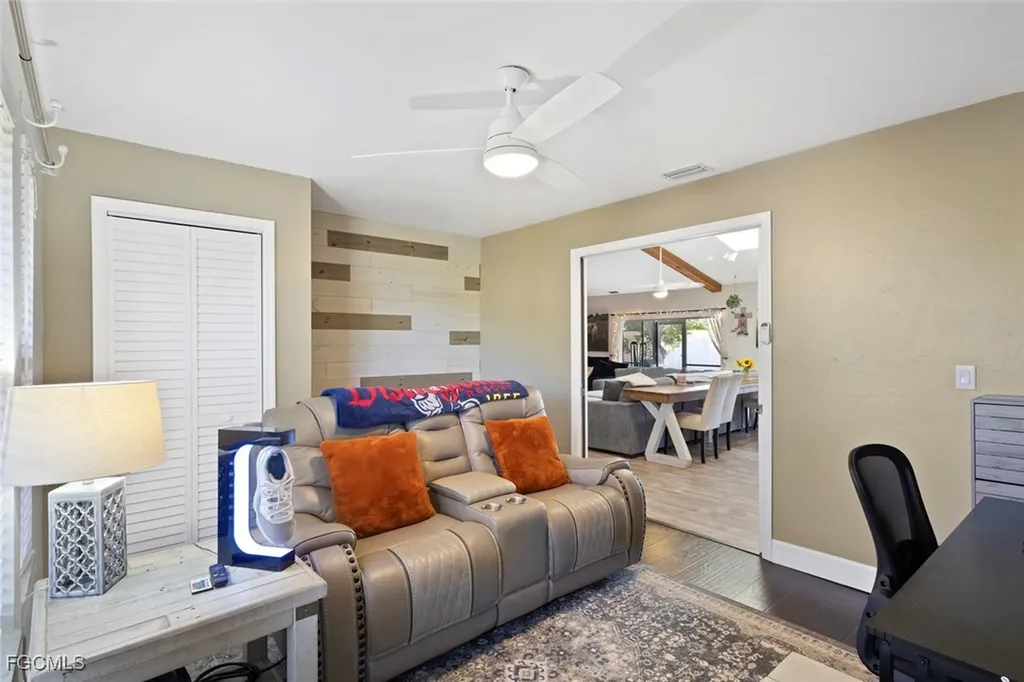 1212 SE 19th Street Cape Coral FL 33990