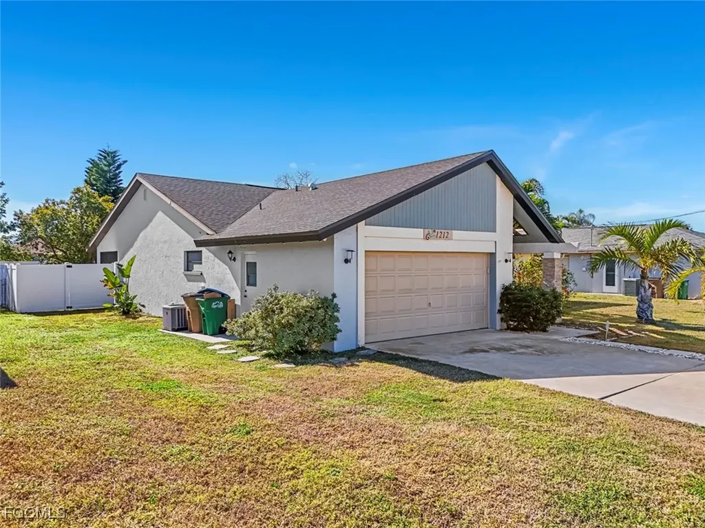 1212 SE 19th Street Cape Coral FL 33990