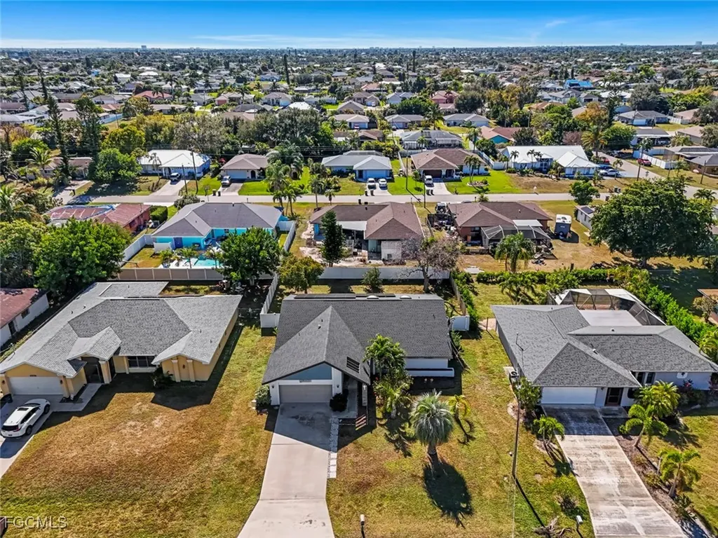 1212 SE 19th Street Cape Coral FL 33990