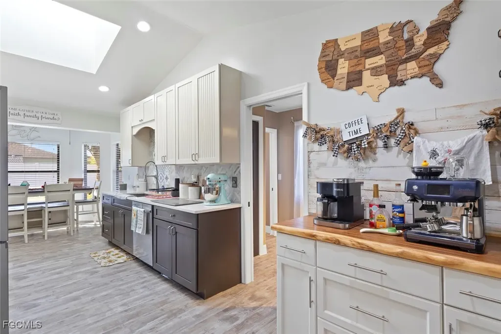 1212 SE 19th Street Cape Coral FL 33990