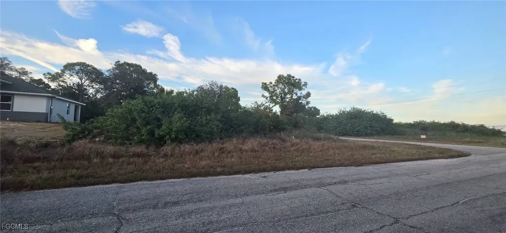 122 Pixie Avenue Labelle FL 33935