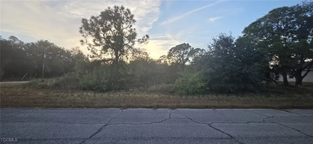 122 Pixie Avenue Labelle FL 33935