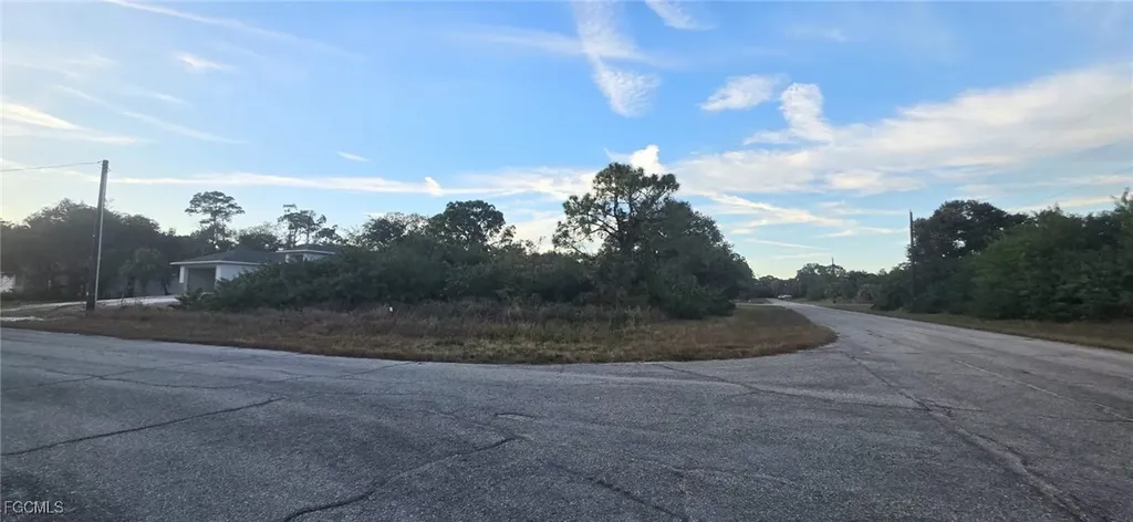 122 Pixie Avenue Labelle FL 33935
