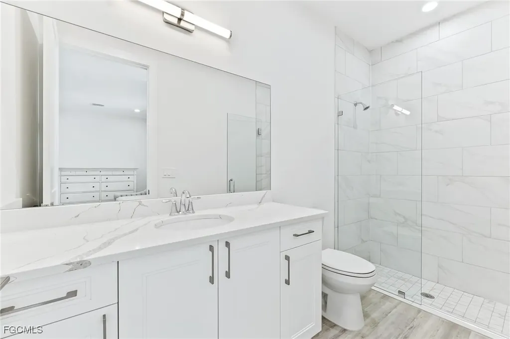 5816 Shell Cove Drive Cape Coral FL 33914