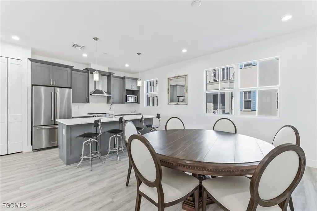 5816 Shell Cove Drive Cape Coral FL 33914