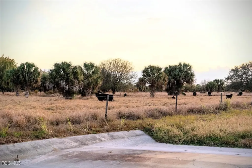 2549 W State Road 80 Labelle FL 33935