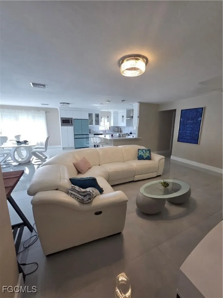 280 Lanchester Court Naples FL 34112