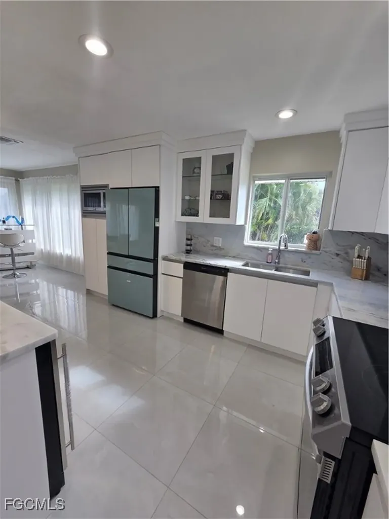 280 Lanchester Court Naples FL 34112