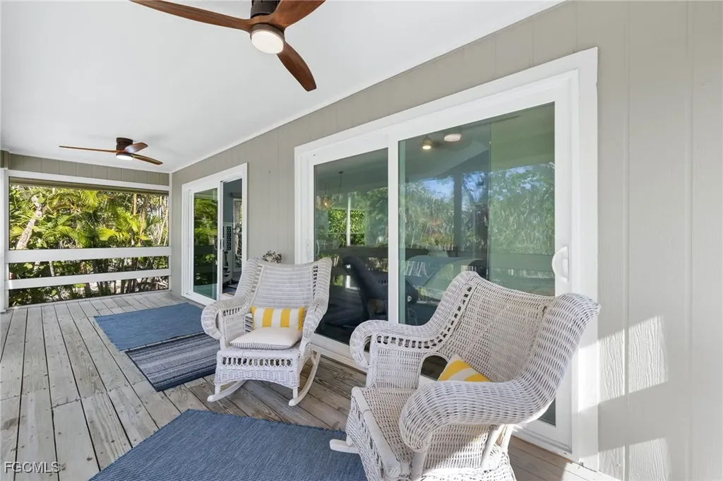 6092 Sanibel Captiva Road Sanibel FL 33957