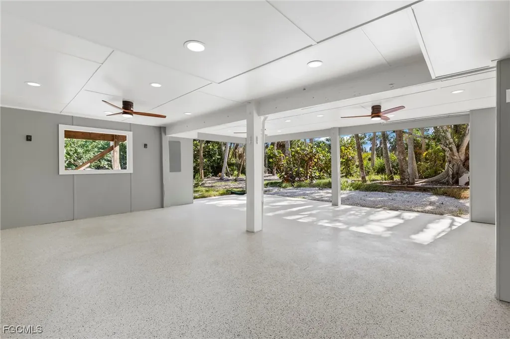 6092 Sanibel Captiva Road Sanibel FL 33957
