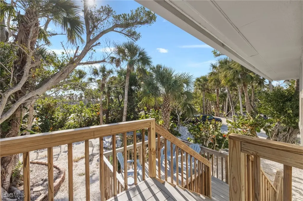 6092 Sanibel Captiva Road Sanibel FL 33957