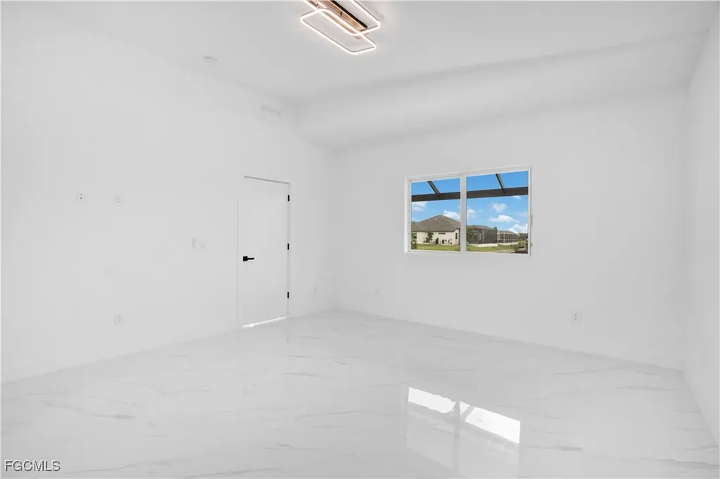 4009 Jacaranda Parkway W Cape Coral FL 33993
