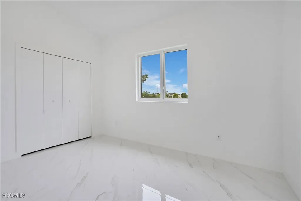 4009 Jacaranda Parkway W Cape Coral FL 33993