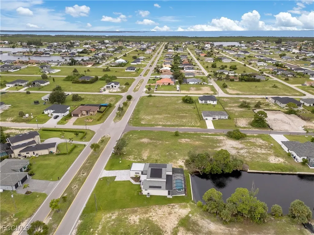 4009 Jacaranda Parkway W Cape Coral FL 33993
