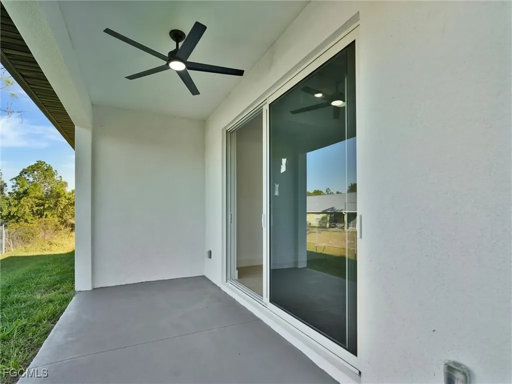 918 Eisenhower Boulevard Lehigh Acres FL 33974