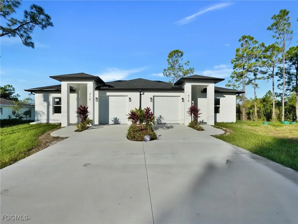 918 Eisenhower Boulevard Lehigh Acres FL 33974