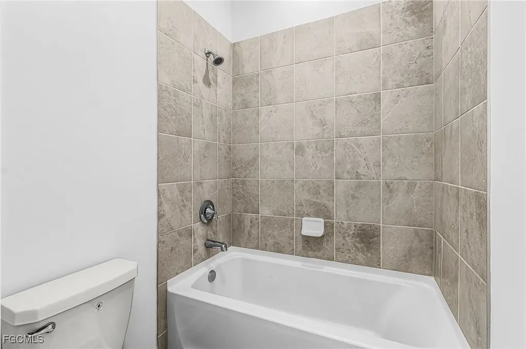13809 Rosewater Court Fort Myers FL 33913