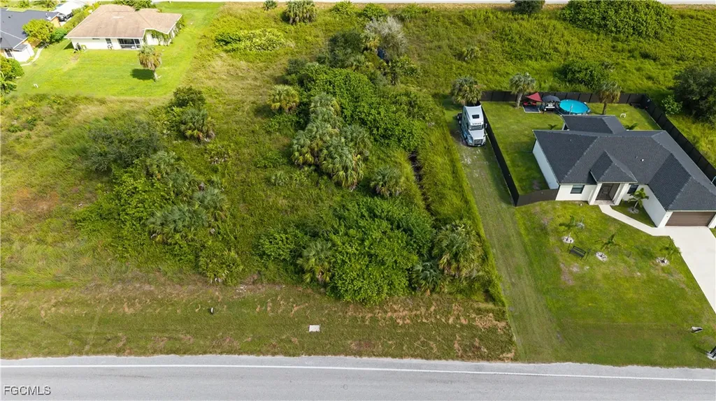 819 Milwaukee Boulevard Lehigh Acres FL 33974