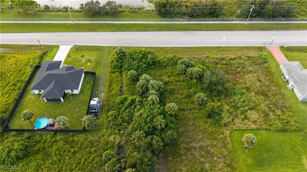 819 Milwaukee Boulevard Lehigh Acres FL 33974