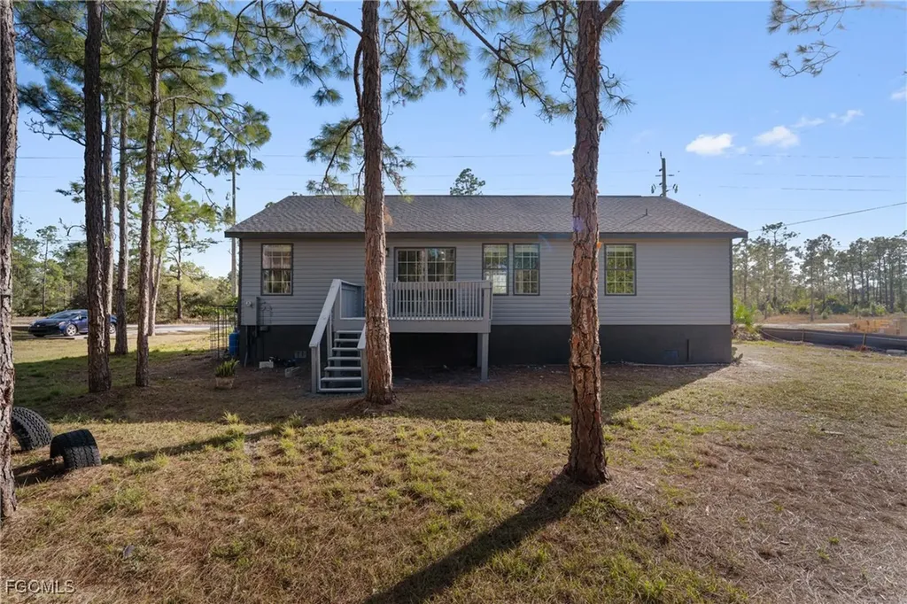 1505 E 15th Street Lehigh Acres FL 33972