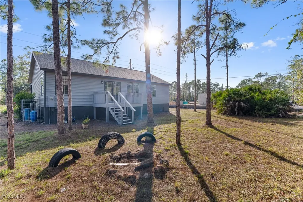 1505 E 15th Street Lehigh Acres FL 33972