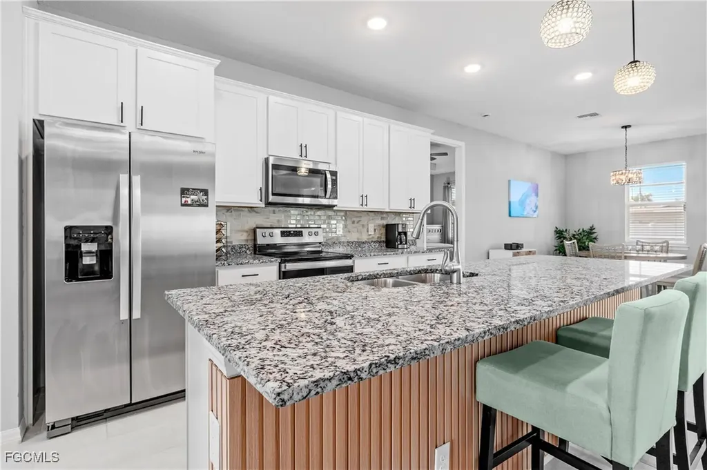 2704 SW 15th Avenue Cape Coral FL 33914