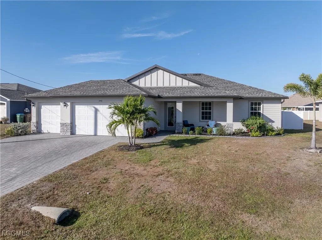 2704 SW 15th Avenue Cape Coral FL 33914