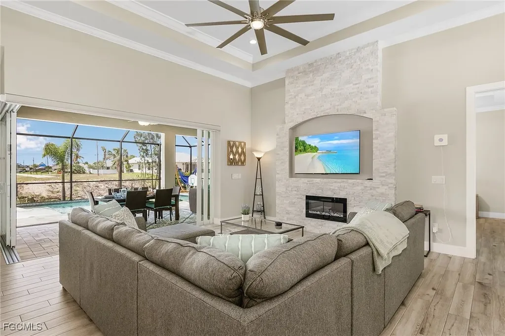 1704 SW 17th Avenue Cape Coral FL 33991