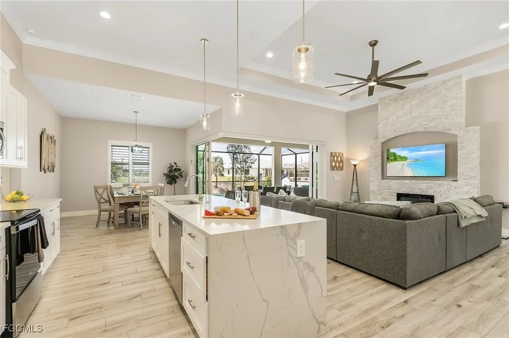 1704 SW 17th Avenue Cape Coral FL 33991