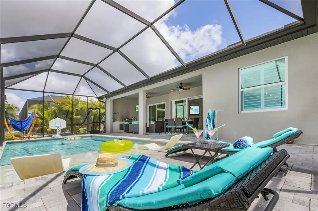 1704 SW 17th Avenue Cape Coral FL 33991
