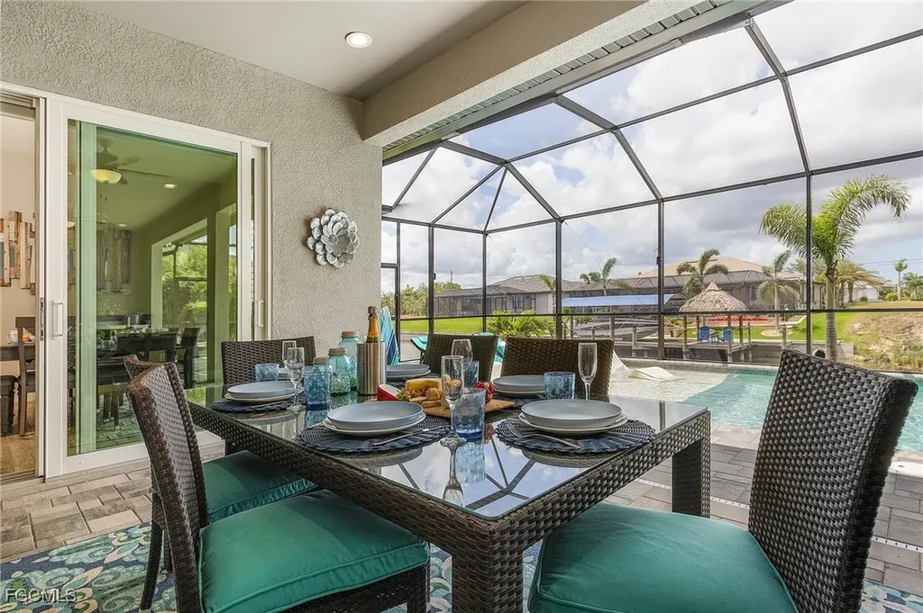1704 SW 17th Avenue Cape Coral FL 33991