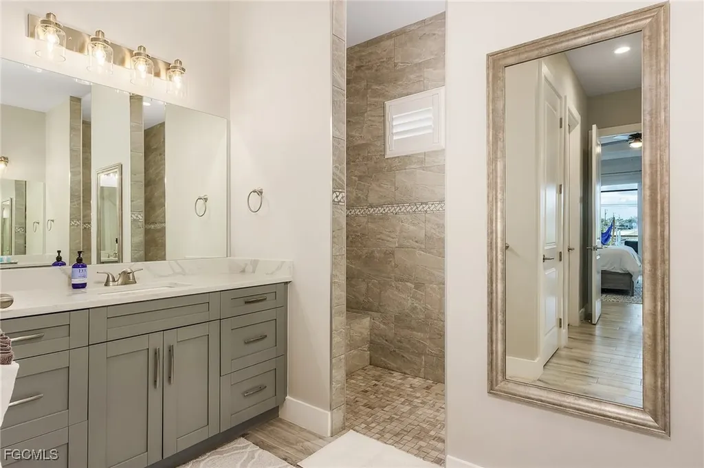 1704 SW 17th Avenue Cape Coral FL 33991