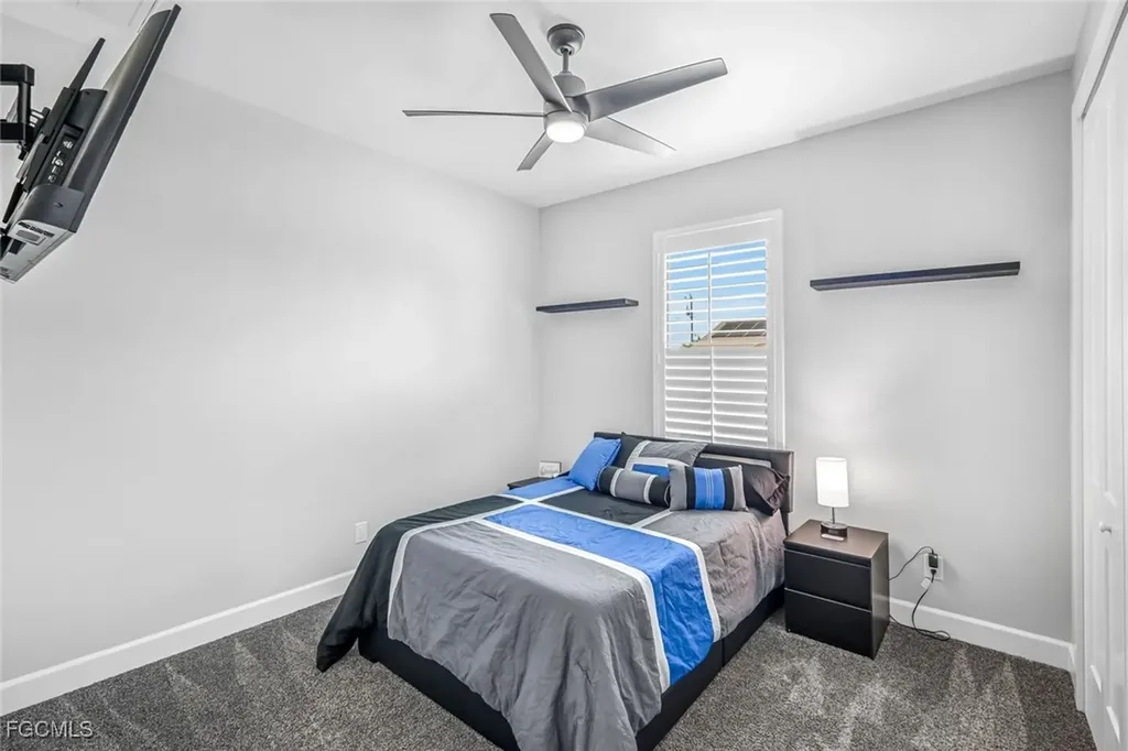 1909 SE 14th Street Cape Coral FL 33990