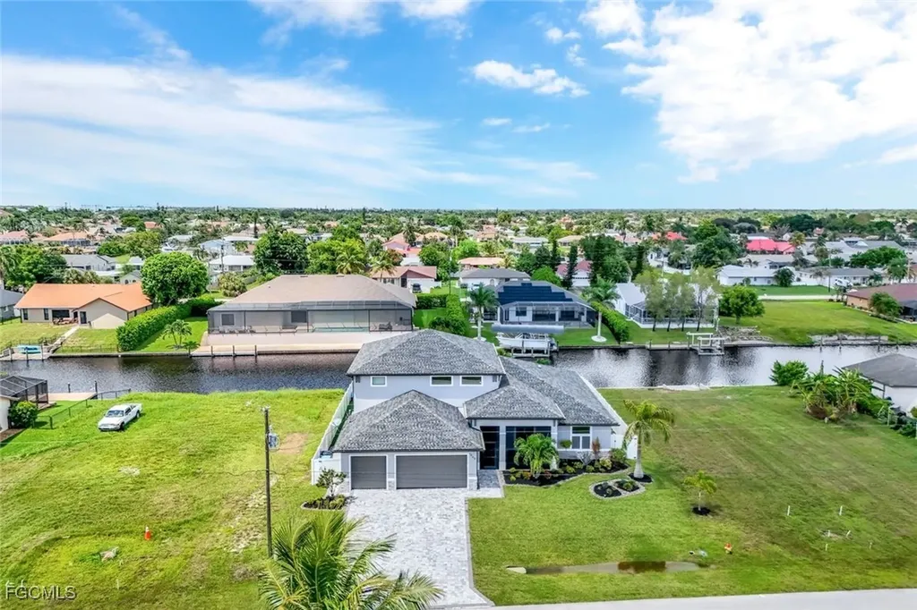 1909 SE 14th Street Cape Coral FL 33990