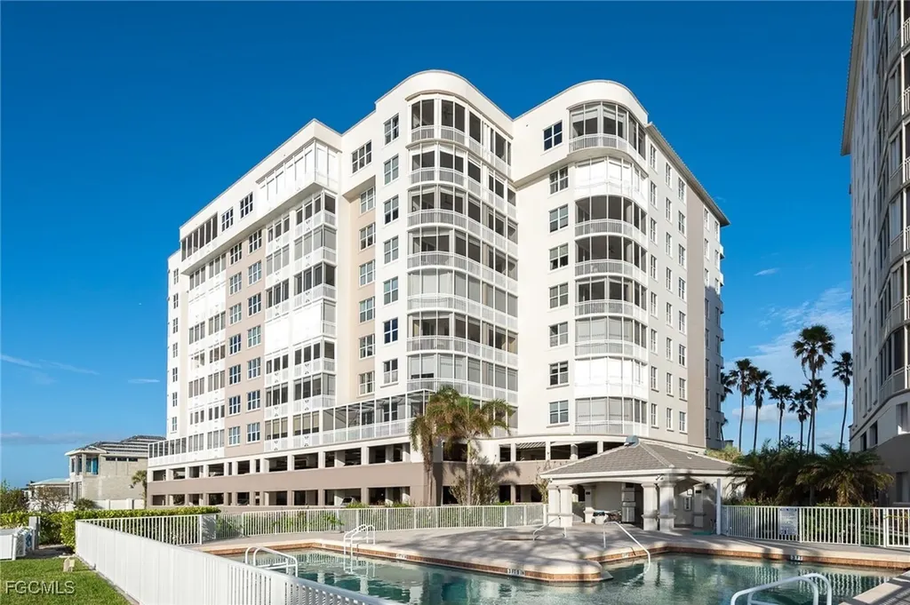 14200 Royal Harbour Court Fort Myers FL 33908