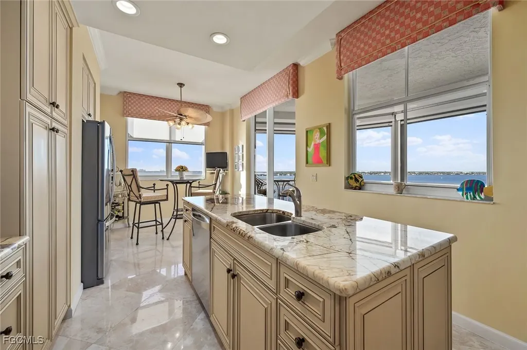 14200 Royal Harbour Court Fort Myers FL 33908