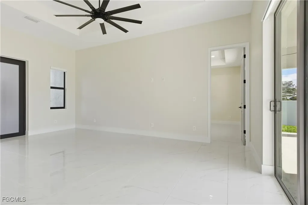 1442 NE 33rd Lane Cape Coral FL 33909