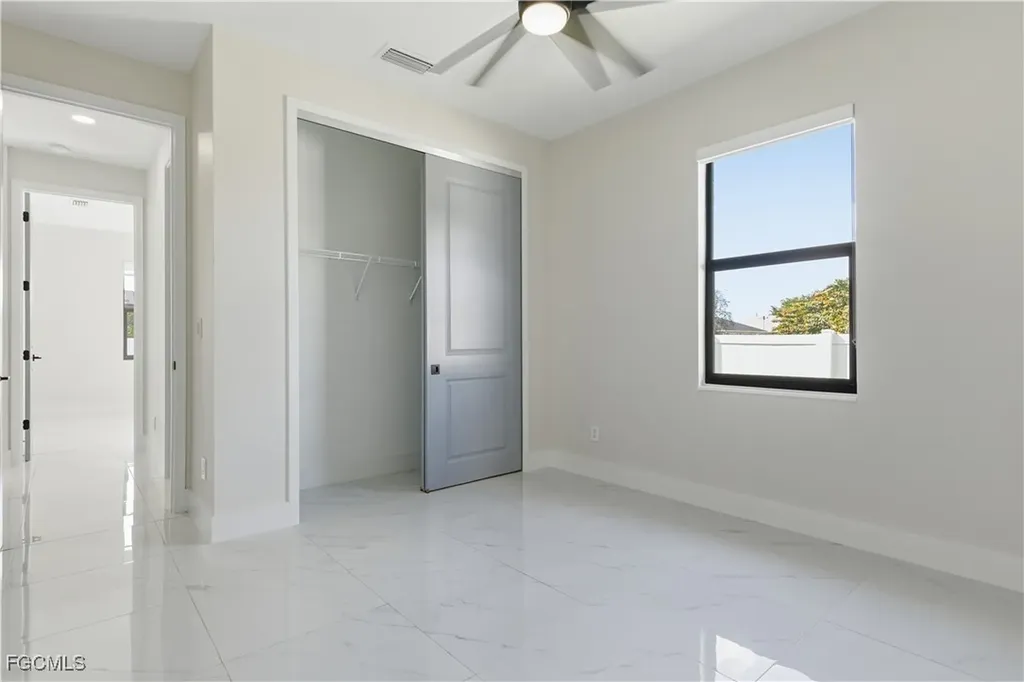 1442 NE 33rd Lane Cape Coral FL 33909