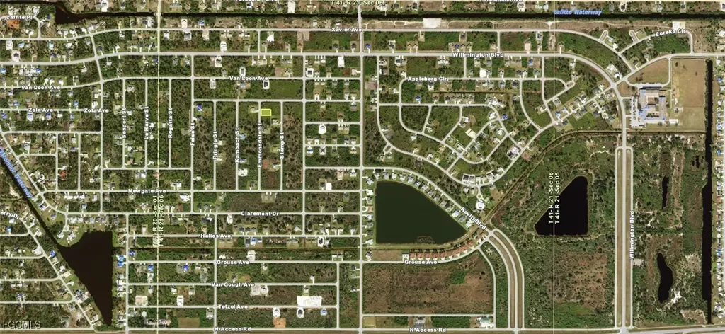 6152 Emmonsdale Street Port Charlotte FL 33981