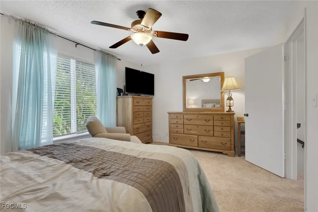 4641 SW Santa Barbara Place Cape Coral FL 33914