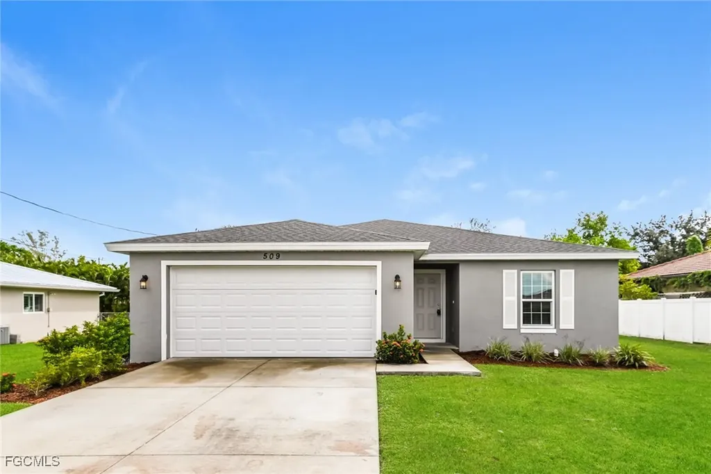 509 SW 7th Place Cape Coral FL 33991