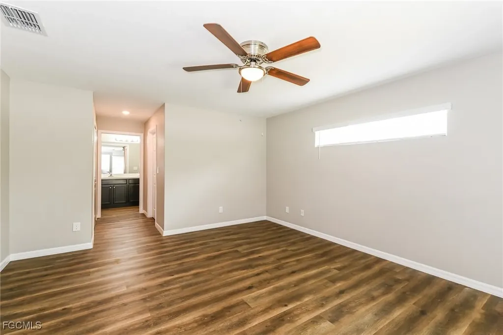 509 SW 7th Place Cape Coral FL 33991