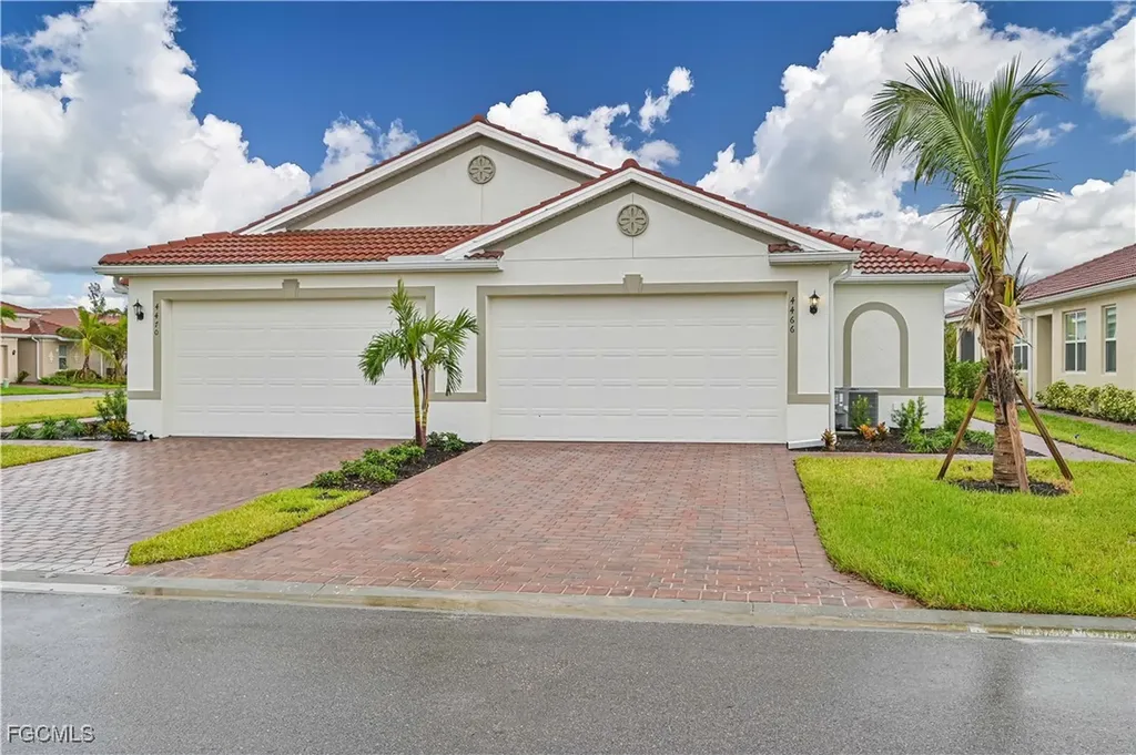4466 Dutchess Park Road Fort Myers FL 33916