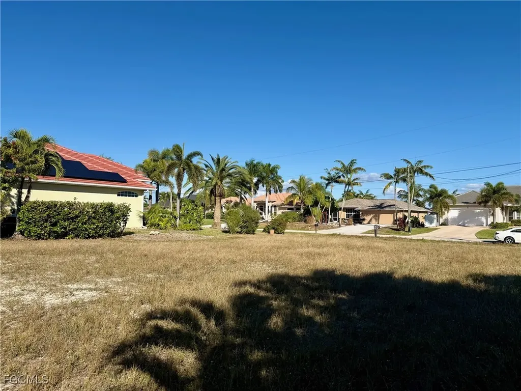 4000 SW 26th Avenue Cape Coral FL 33914