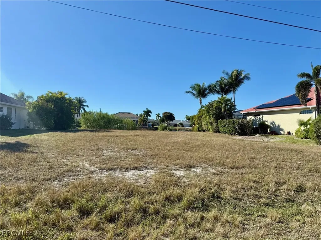 4000 SW 26th Avenue Cape Coral FL 33914