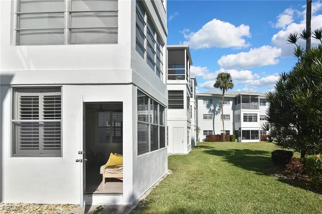 1411 Tropic Terrace North Fort Myers FL 33903