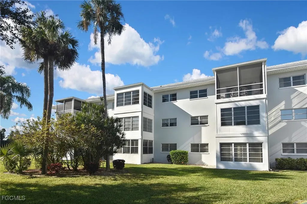 1411 Tropic Terrace North Fort Myers FL 33903