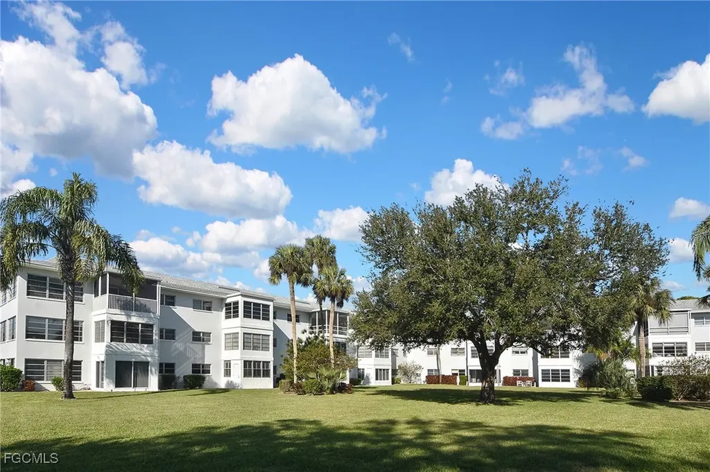 1411 Tropic Terrace North Fort Myers FL 33903