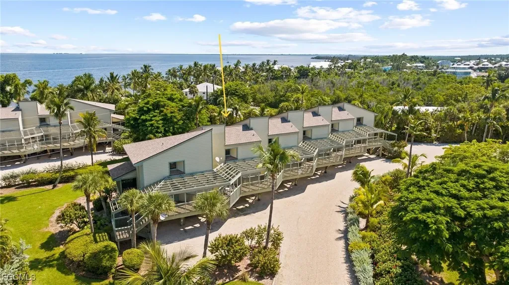 16747 Bocilla Palms Drive Bokeelia FL 33922
