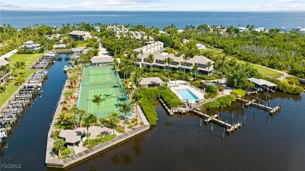 16747 Bocilla Palms Drive Bokeelia FL 33922